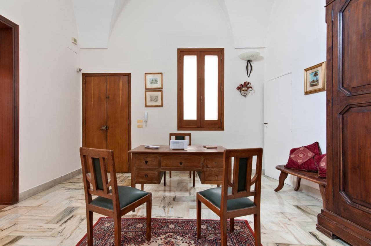 Dimora Corte Lubelli Lecce Exteriör bild